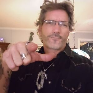 Meet your Posher, Freddie